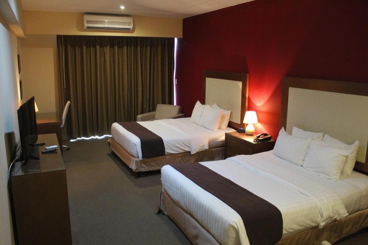 Central Park Hotel & Casino Kota Panama Bagian luar foto