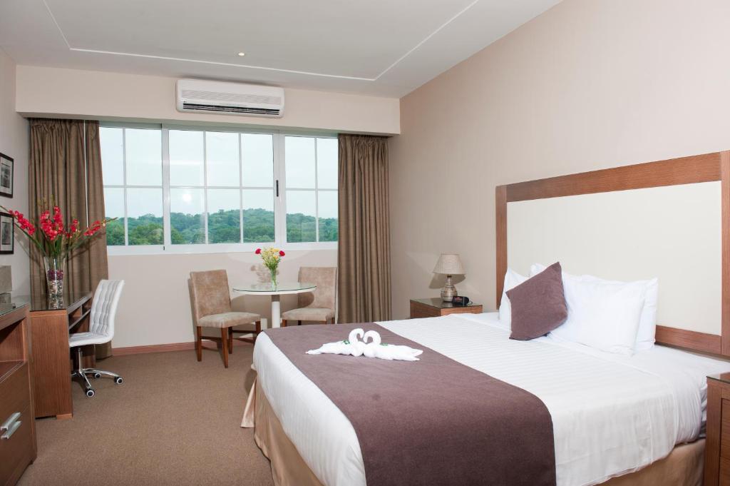 Central Park Hotel & Casino Kota Panama Ruang foto