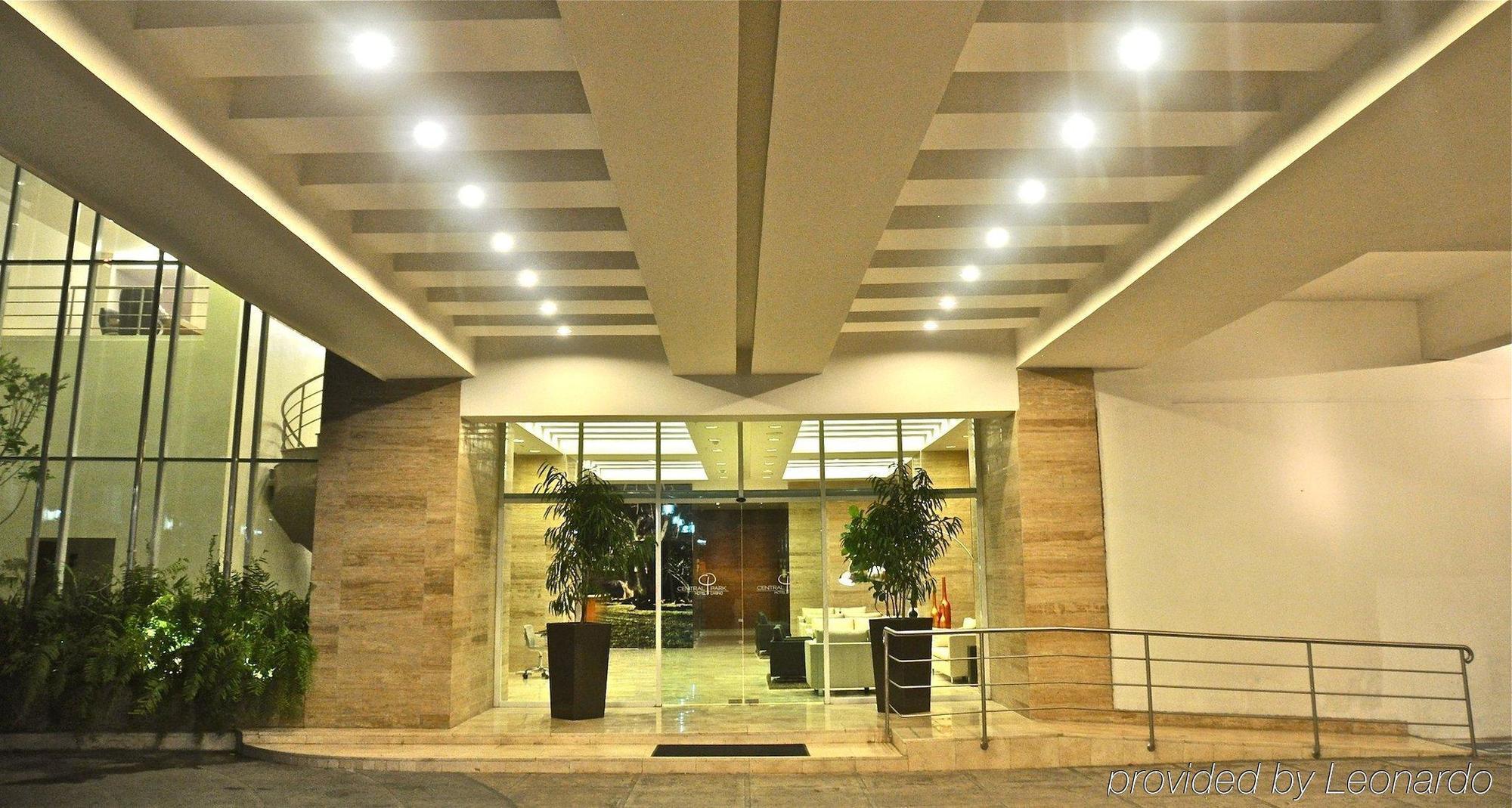 Central Park Hotel & Casino Kota Panama Bagian luar foto